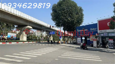 SUPER PRODUCT FOR SALE ON THE BUSINESS STREET IN QUANG TRUNG, HA DONG 10M wide sidewalk - Area 139m², frontage 5m - Price 41.7 _0