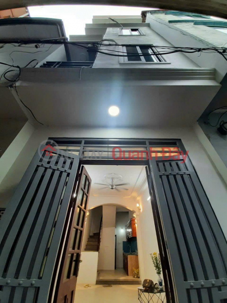 HOUSE FOR SALE NGOC THUY, NEAR MARKET, NEAR NGOC THUY PARK 30M 4 FLOORS. MT 3.2M. FRONT OF THE HOUSE, WIDE, AIRY YARD - 20M Sales Listings
