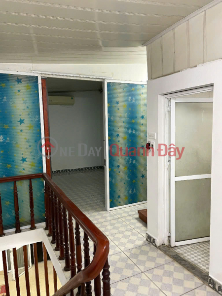 Property Search Vietnam | OneDay | Residential, Rental Listings, House for rent on Tan Khai Street, 30m2 x 2 floors, 2 bedrooms, 6.5 million 10m to the street