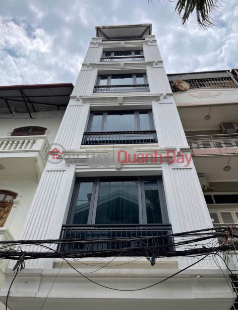 House for rent on Tran Quang Dieu street 50m 5 floors. 6m frontage. Top business of all types. Price: 42 million\/month _0