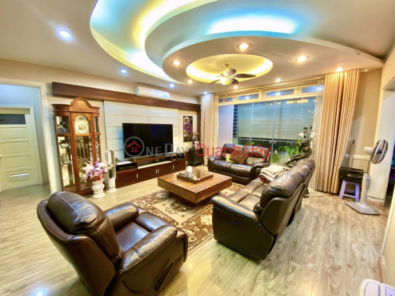 Property Search Vietnam | OneDay | Residential Sales Listings | House for sale NGUYEN CHI THANH - CORNER LOT - 2 OPEN SIDES - 5m FRONTAGE - CAR ACCESS - 55m² x 5 FLOORS - 19 billion