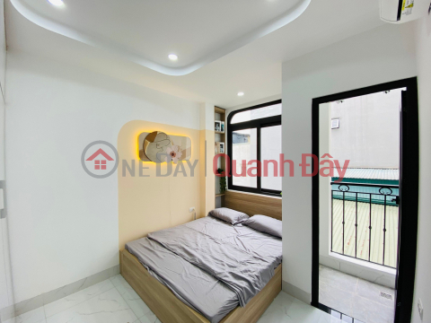 (Siêu Phẩm) Phòng studio Đẹp 28m2, Full NT vào ở ngay tại 37 Dịch Vọng _0