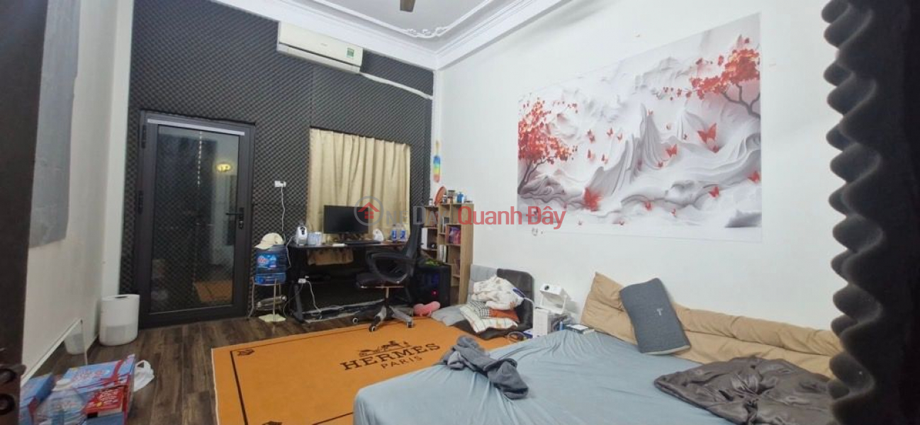 bán nhà Hoàng Cầu 45m 4 tầng, sát ô tô tránh giá hấp dẫn Niêm yết bán