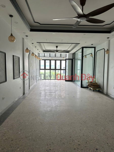 BEAUTIFUL HOUSE - GOOD PRICE - NEED TO SELL A TOWNHOUSE AT Lai Xa Auction Land, Kim Chung, Hoai Duc, Hanoi Sales Listings
