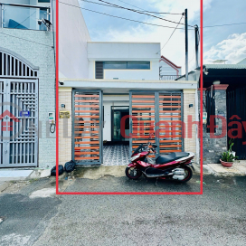 Bán nhà 1T1L mới đẹp, sân oto, nhựa 5m thông, gần chợ Tân Phong, chỉ 3ty250 _0
