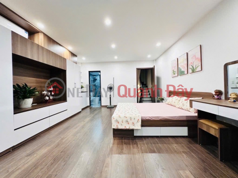 HOÀNG HOA THÁM 6 TẦNG THANG MÁY-DT 45M GIÁ 11,7 TỶ GẦN Ô TÔ _0