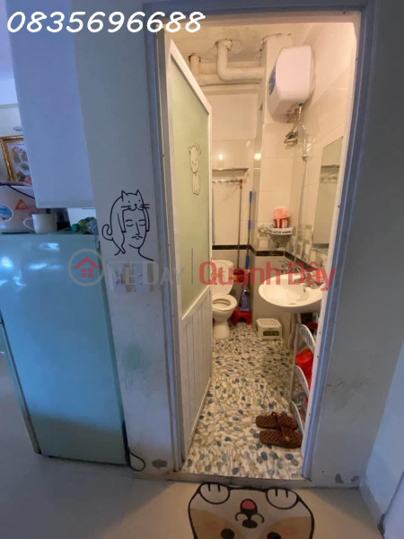 ROOMS NEEDED AT TON DUC THANG LANE - DONG DA - HANOI - Neat, clean 2nd floor room at number 17 Vietnam, Rental, ₫ 3.9 Million/ month