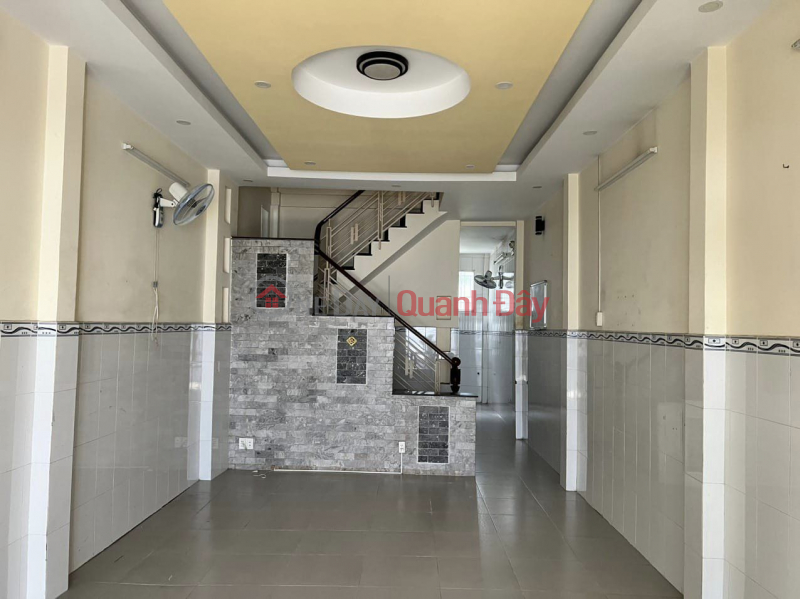 Property Search Vietnam | OneDay | Residential, Sales Listings | adjacent to Au Co, near Tan Phu Tax Department and District Doi, 62m2, 2-storey house with 3 bedrooms, 1-axis straight car alley, Nguyen Van