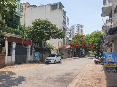 Too rare, Selling house on Giang Bien street, busy residential area, 52m*3T, MT4.5m, marginally 5 billion _0