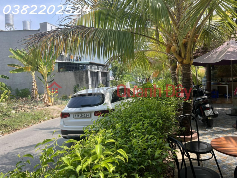 Selling lot of 123m2, 6m wide, frontage of 8m road - square land, ready-to-name book, price still negotiable _0