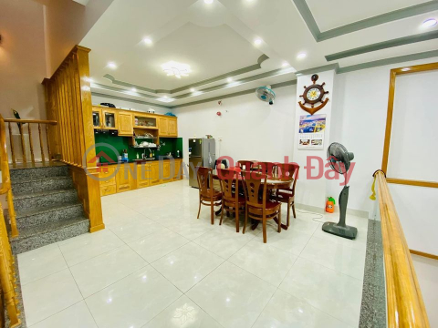 House for sale on Binh Gia street, Ward 8, Vung Tau. Car alley straight in close _0