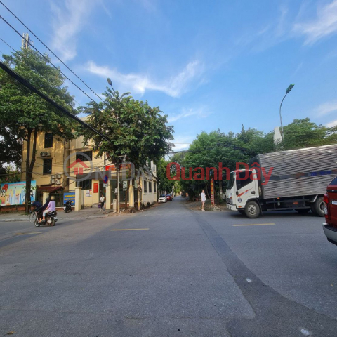 Bán nhà tặng sổ đỏ 200m2 trục chính Đa Tốn, Gia Lâm. Lh 0989894845 _0