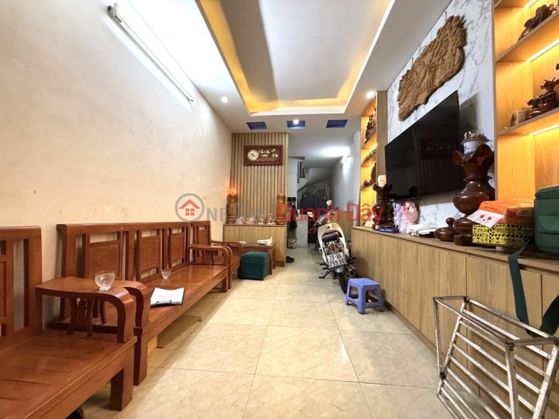 HOA BANG 30M x 5 FLOORS ONLY 7.2 BILLION, BA GAC ALLEY, FULL-ROUND CONNECTION, RESIDENTIAL BUILDER, NEAR CARS, NEAR STREET Sales Listings