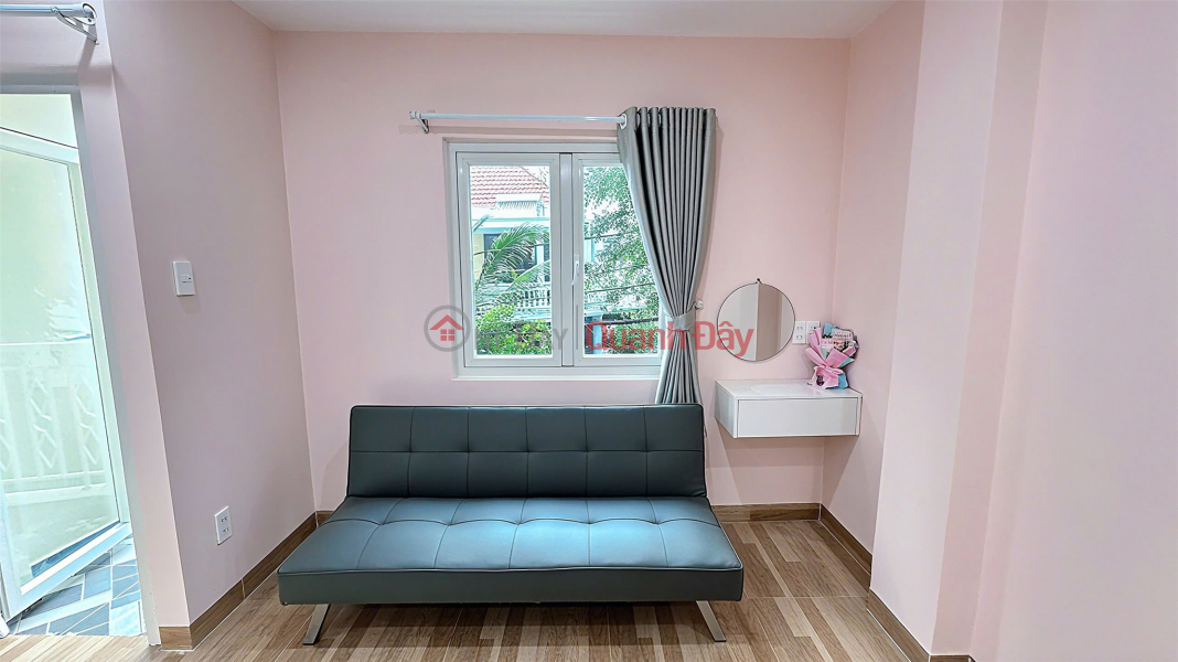 đ 6 Million/ month URGENT RENTAL NEEDED: Brand new, high-end serviced apartment\\/studio in the heart of Binh Thanh District, Ho Chi Minh City.