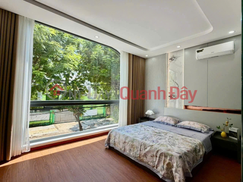 LUXURIOUS SEASIDE PROPERTY - 3-STORY HOUSE - FULLY FURNISHED _0