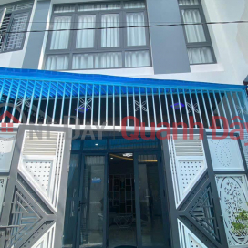 BEAUTIFUL 3-STORY HOUSE FOR SALE ON DANG LO STREET, VINH HAI CAR ROAD NEAR MARKET _0