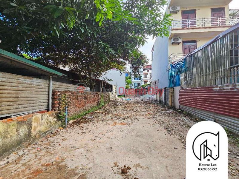 Ngoc Thuy, Long Bien, house facing car business street, 100m wide, frontage: 5m 11 billion 9 Sales Listings