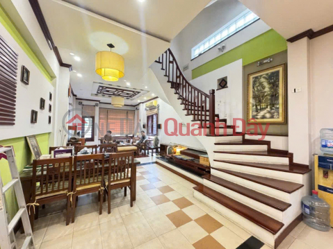 Bán nhà mặt phố Bà Triệu – 74m² x 6 tầng – lô góc – thu nhập 100tr/tháng – chỉ 68 tỷ _0