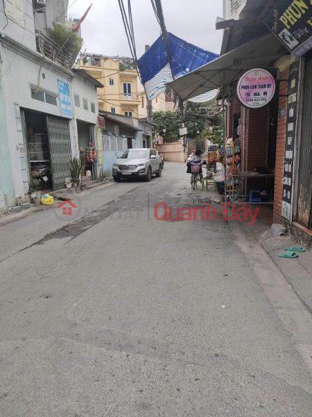 Selling level 4 house on Co Linh Street, corner lot near AEOL supermarket, 55m frontage 4.8m, price 3.3 billion | Vietnam | Sales | ₫ 3.3 Billion