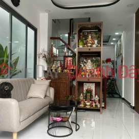 Selling house PHAM VAN DONG 50 m2 3 floors, NO QH-LG, SHR. ONLY 4.x billion _0