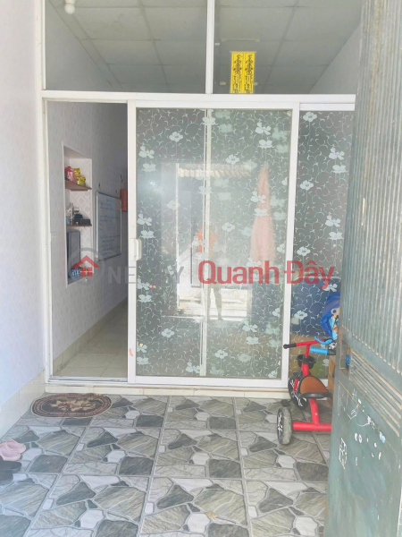 LAND FOR SALE WITH HOUSE INCLUDED IN TAY MO - Owner intends to move elsewhere, therefore selling house in Huu Hung, Tay Mo. Sales Listings