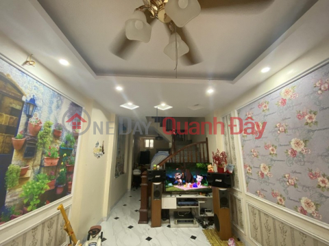 Only 1 apartment on Dai Linh Trung Van Nam Tu Liem street 41m 4 floors 4 sleeping in a rural alley near the street only 4.1 billion VND _0