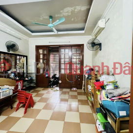 BÁN NHÀ THÁI HÀ, ĐỐNG ĐA: 42M2 X 4 TẦNG, 3 BƯỚC Ô TÔ, NỘI THẤT ĐẸP LONG LANH, HƠN 7 TỶ _0