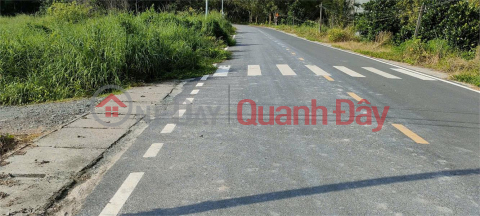 GOOD PRICE GOOD PRICE - OWNER Needs to Sell Land Lot Quickly Located in Chon Thanh Town, Binh Phuoc Province _0