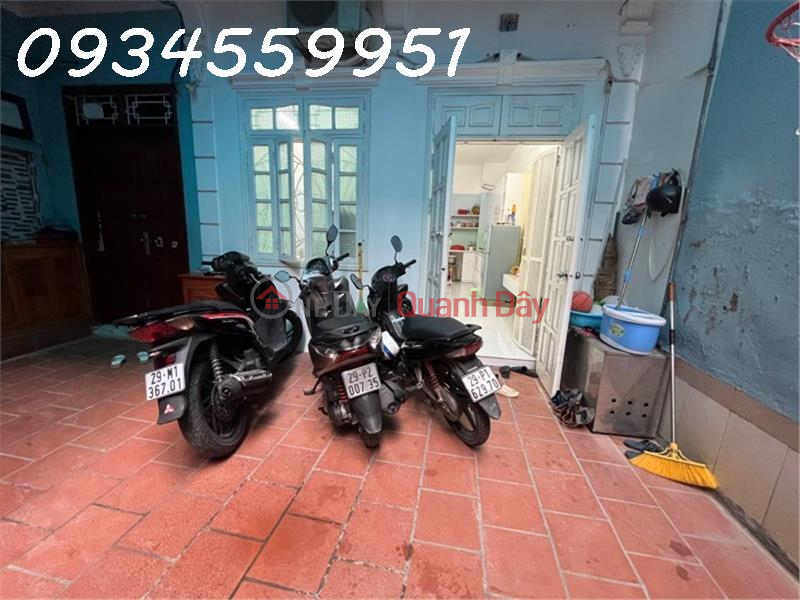 PRIVATE HOUSE FOR SALE 38M2 ALWAYS 5 HOANG QUOC VIET - Nghia Do - Cau Giay - CORNER LOT HOUSE NONG TONG LANE NEAR THE STREET Sales Listings