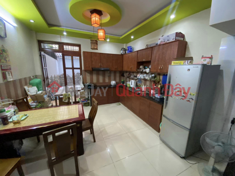 Đường 6m Thông Quang Trung GV_100m2_4 Tầng _8.7 Tỷ _0