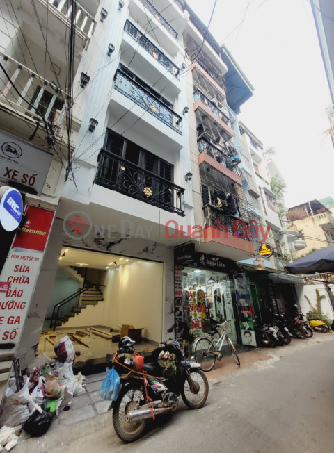 5-storey house for sale, car parking at the door - Straight alley, only 50m from Cau Giay street - Price 15.5 billion _0