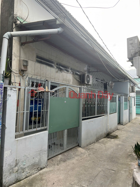 BEAUTIFUL HOUSE - GREAT PRICE - OWNER SELLING QUICKLY - A house with stable income stream in a prime location in Thu Duc City, Ho Chi Minh City. _0