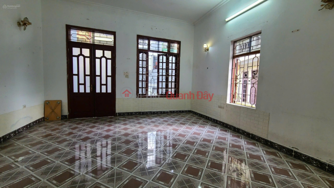HOUSE FOR SALE IN LANE 66 NGOC LAM 70M - 6 FLOORS - 5M FRONTAGE - EXPANDING IN THE BACK - LANE 7M, SIDEWALK 2M, BUSINESS, TOP PRICE 17.3 BILLION | Vietnam | Sales | đ 17.3 Billion