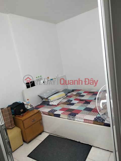 Owner Urgently selling apartment 70m2 - 3 bedrooms - 1 balcony 8m Ngoc Hoi Travel Supplies price only 2.2 billion, book now and see _0