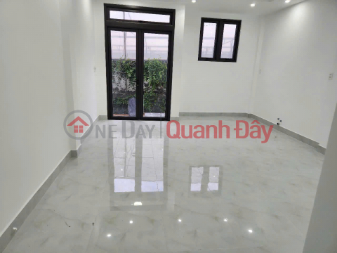 2-STOREY, 2-FACADE HOUSE FOR RENT IN AN BINH CAR ALLEY, WARD 3, DA LAT, PRICE 10 MILLION VND _0