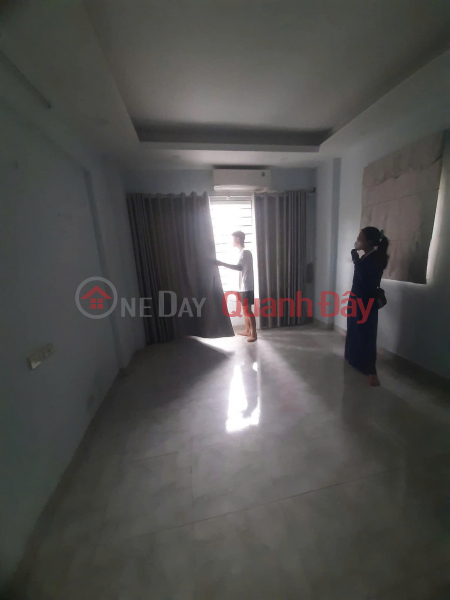 Property Search Vietnam | OneDay | Nhà ở Niêm yết cho thuê, Cho thuê nhà Phố Lĩnh Nam, 5 tầng x 30m2, 3 ngủ, 10 Triệu ở nhóm 6 người