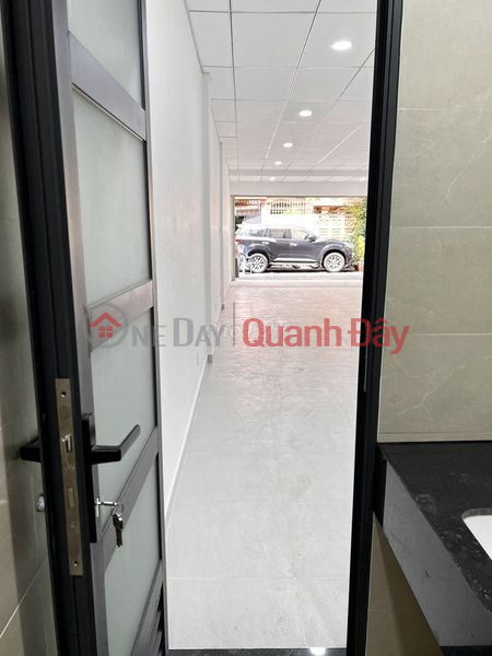 Space for rent on Phan Dang Luu Street Vietnam Rental, đ 24 Million/ month