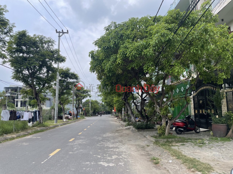DA NANG, EDUCATIONAL LAND FOR SALE IN SON TRA DISTRICT 3000m 3 FRONTAGES OF 7M5 STREET MILITARY CENTER, NEAR THE SEA, NEAR THE RIVER, RESIDENTIAL AREA Vietnam, Sales | ₫ 135 Billion