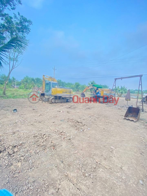 The owner sells the land 2350m2, near My Xuyen Market, 800m from DT934 _0