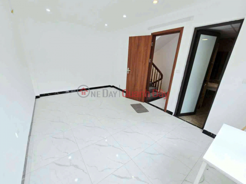 NHÀ ĐẸP 5 TẦNG - 33M² TẠI PHÚC LỢI, CHỈ 6,2 TỶ Việt Nam Bán, đ 6,2 tỷ