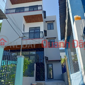 Selling a 3-storey masterpiece house with a brand name, inter Chieu, Da Nang, car to the place 0919738311 _0