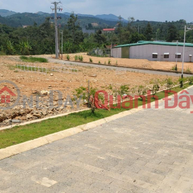 Own Land Lot 2 Fronts Park View Prime Location In Loc Nam Commune, Bao Lam, Lam Dong _0