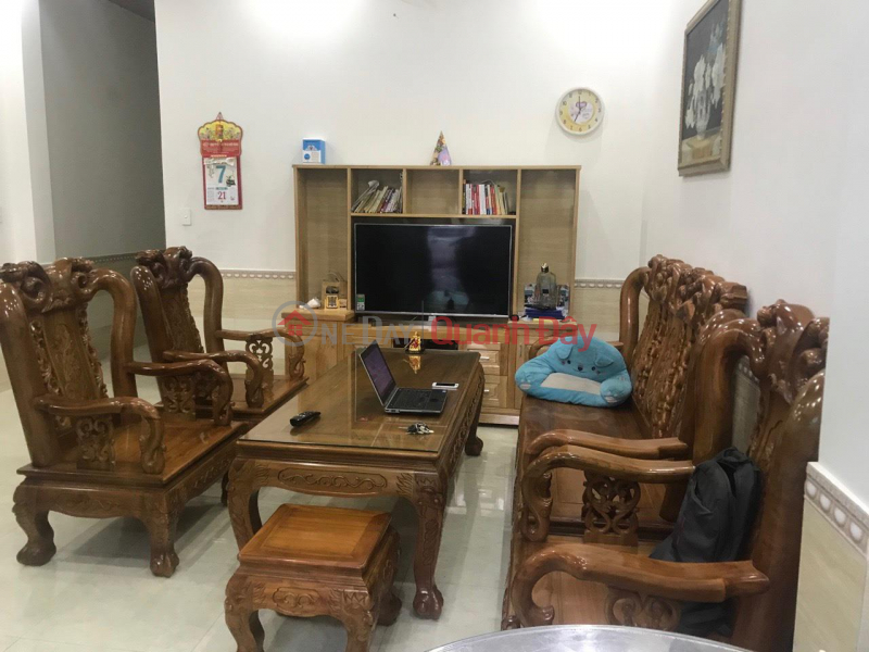 OWNER NEEDS TO SELL A 2-STORY HOUSE URGENTLY ON Hoang Dinh Ai Street, Hoa Xuan, Cam Le, Da Nang City Sales Listings