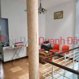 3-storey house for rent with a car, 3m from Hai Phong street _0