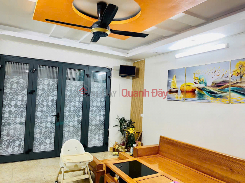 Bán nhà 5 tầng, 4PN, 4WC, Tân Mai, Hoàng Mai, Hà Nội, sổ đỏ Niêm yết bán