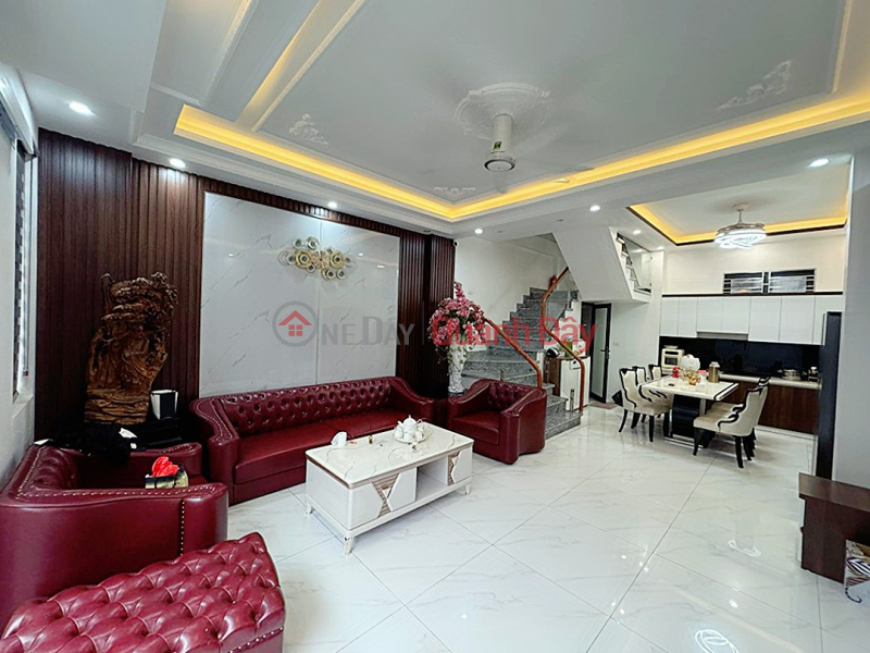 House for sale at 139 Ngo Gia Tu near Cau Rao, area 60m 4 floors PRICE 3.2 billion full of genuine furniture Sales Listings
