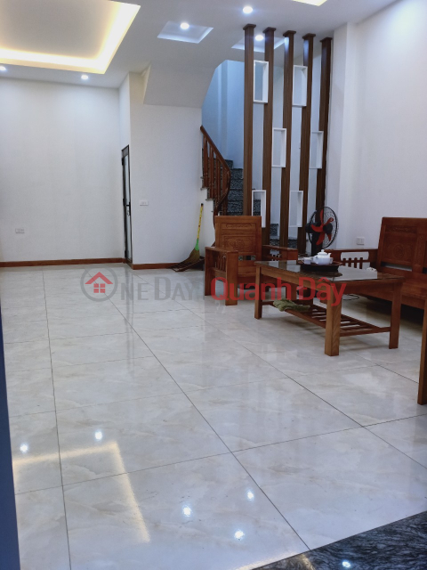 Hot! 4-storey house with 5 rooms in Van Canh, near school, market, belt 3.5, price slightly 2 billion _0