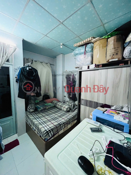 đ 1,98 tỷ, CHÍNH CHỦ CẦN BÁN Nhà Nhỏ Đúc BTCT Kiên Cố 3 tầng , DTSS 72m2 , Sổ hồng đầy đủ , Nhỉnh 1 tỷ .