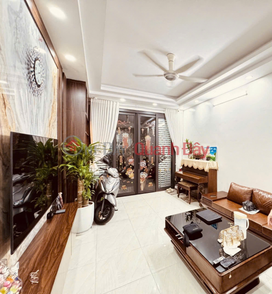 BÁN NHÀ KIM ĐỒNG, HOÀNG MAI, 48/52 M2 , MẶT TIỀN 3,8 M, GIÁ 14,2 TỶ, Niêm yết bán