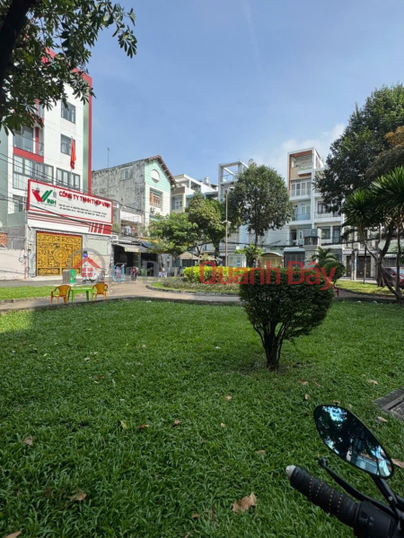 đ 25 Billion **House for sale in an 8m wide alley off Nguyen Dinh Khoi Street, Ward 4, Tan Binh District (7.2*21m),VIP area**